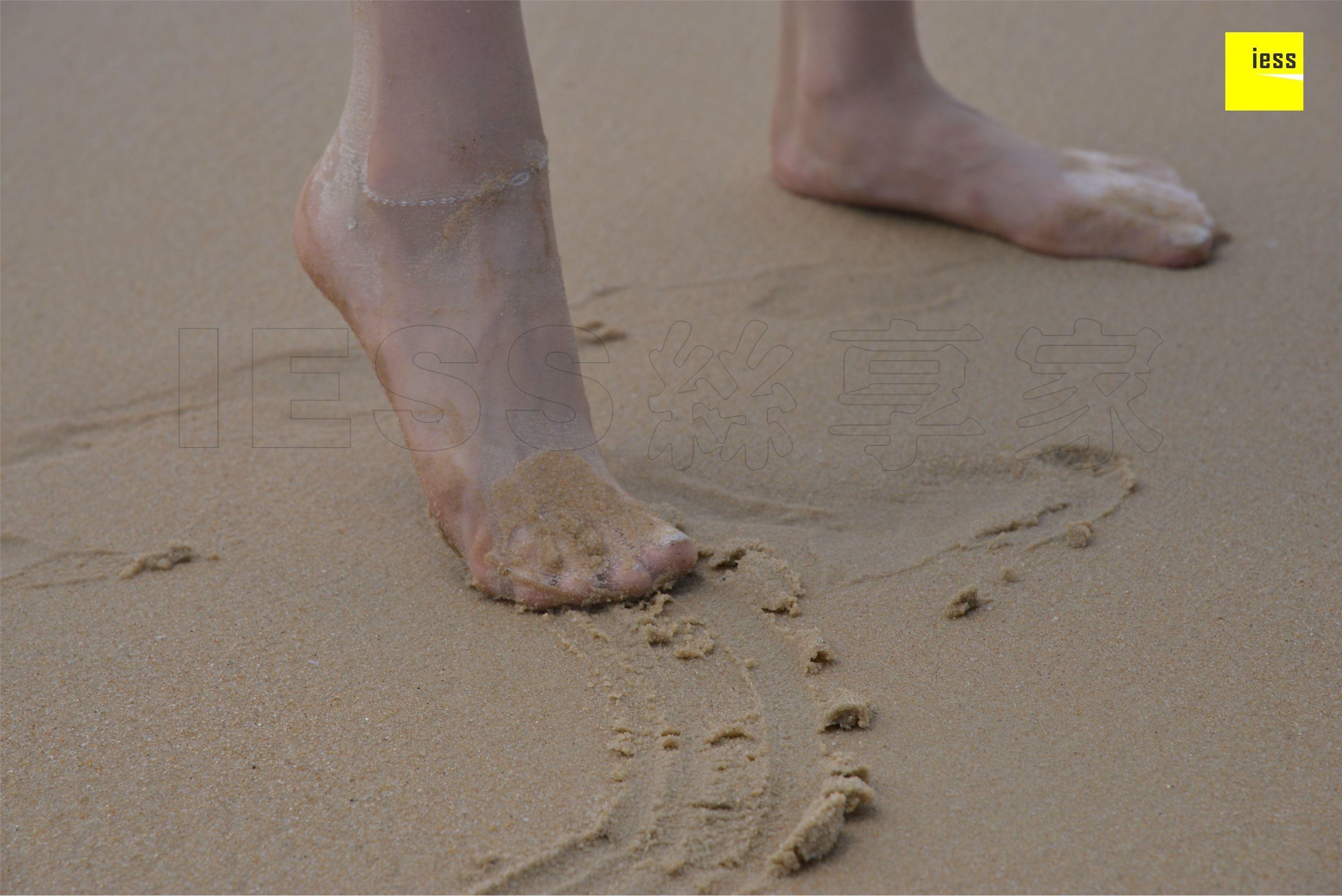 IESS异思趣向  2018.07.11《魔鬼周三》特刊27期：佳佳 沙滩制服·丝享佳